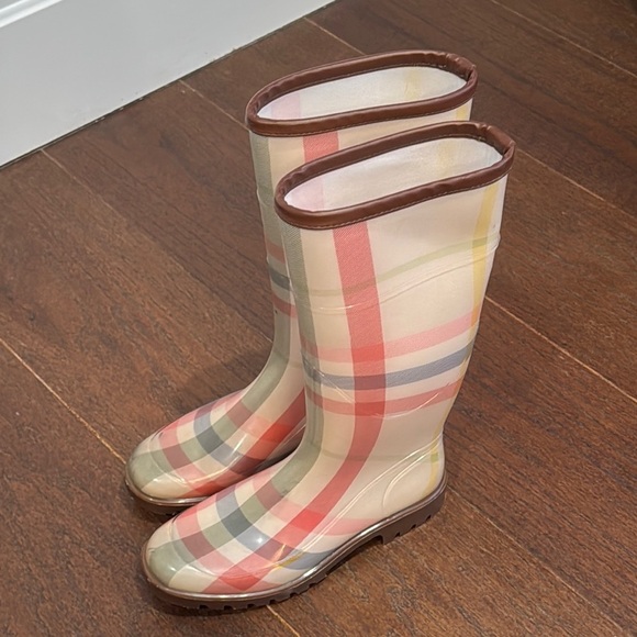Burberry Women’s Checkered Rain Boots Size 38/8 - Picture 1 of 8